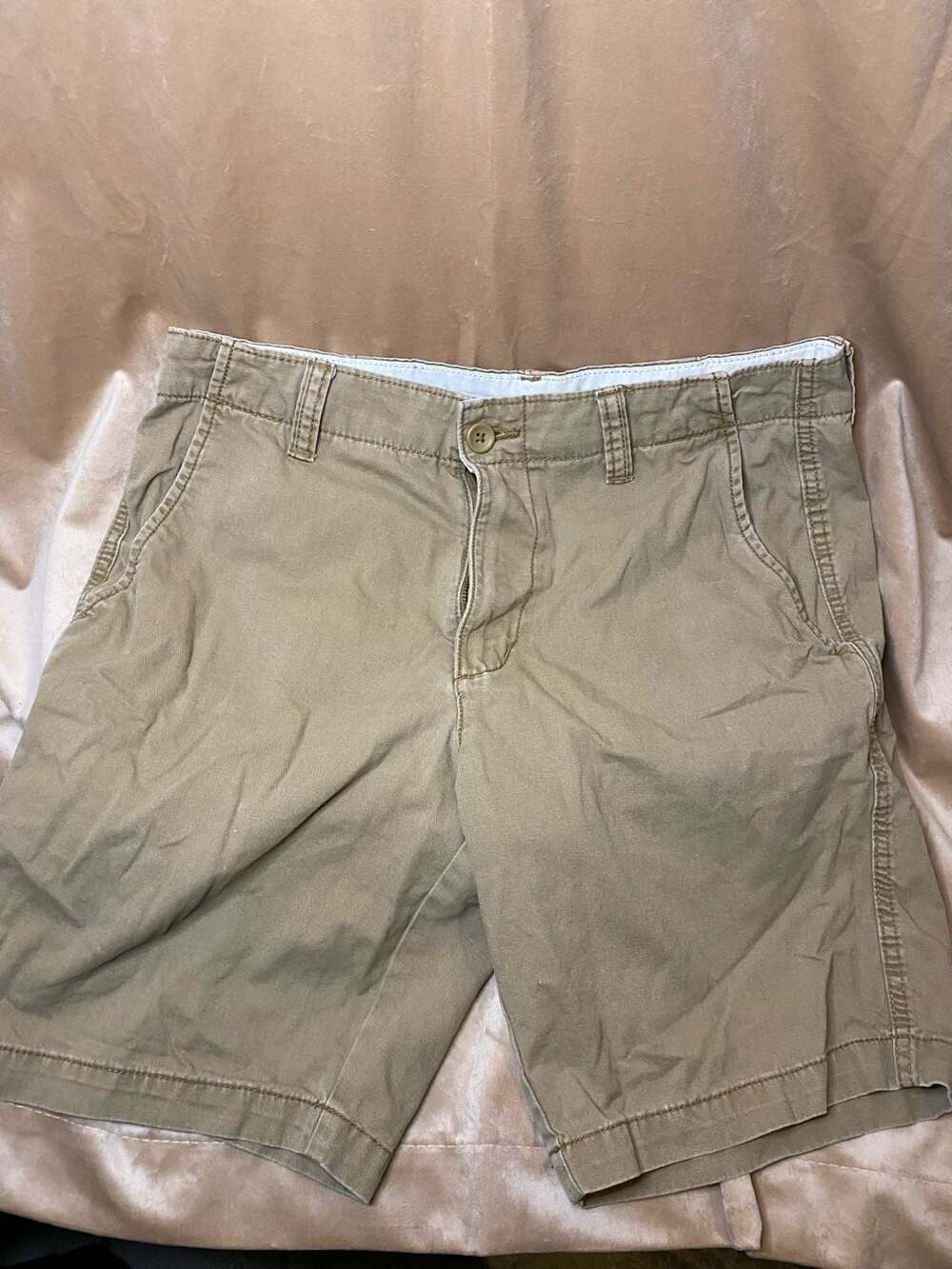 Old Navy Lived-In Straight Chino Mens Shorts